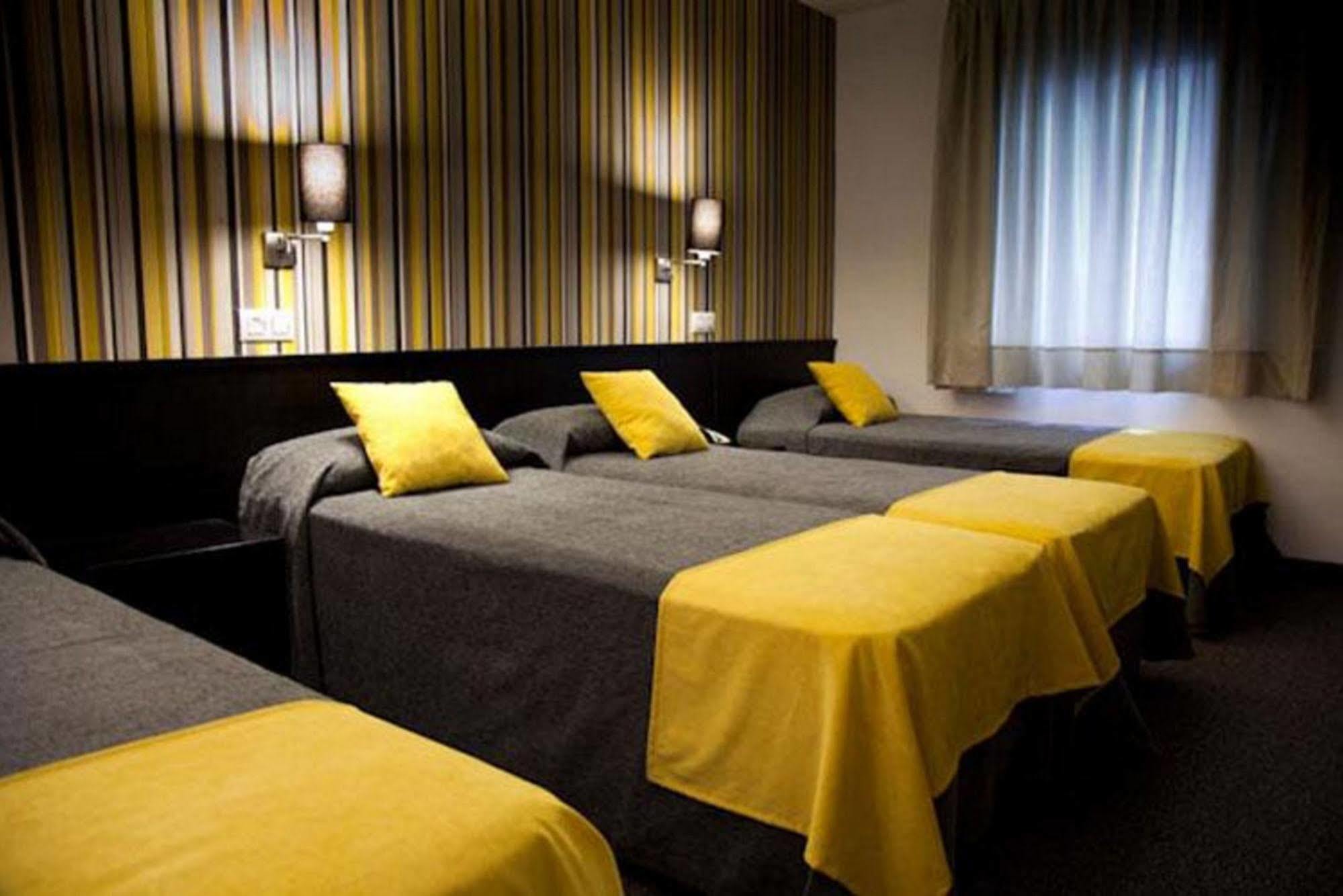 Hotel Casa Trafalgar Барселона Экстерьер фото