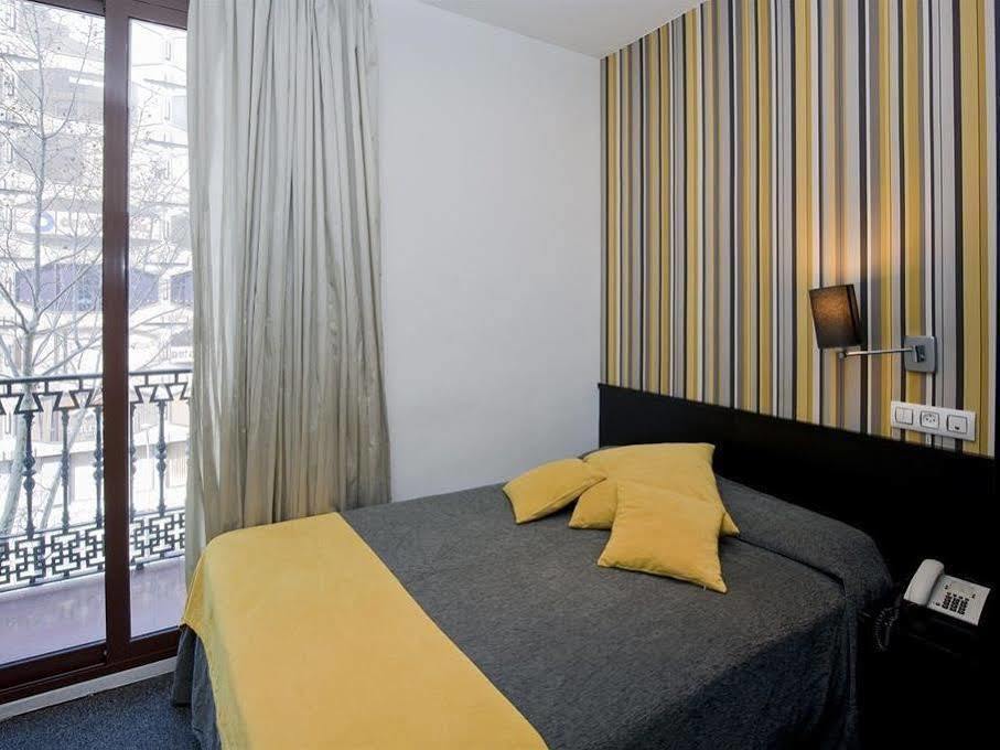 Hotel Casa Trafalgar Барселона Экстерьер фото